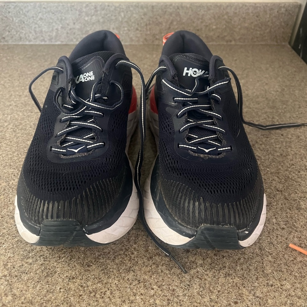 Hoka Bondi 7